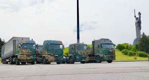 ЗСУ отримали партію великогабаритних вантажівок для транспортування боєкомплектів