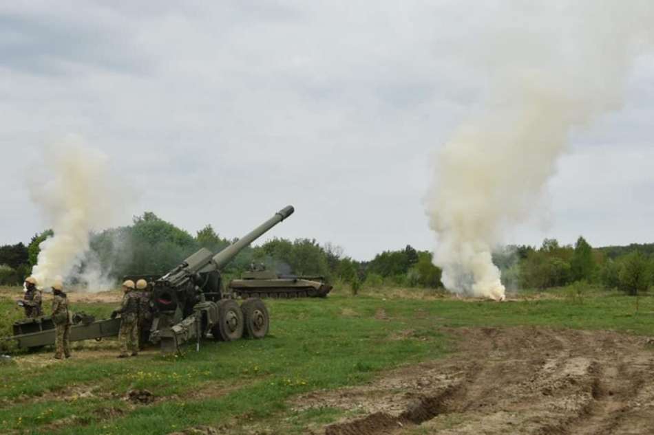 На Харьковщине продолжаются ожесточенные бои, россияне продолжают попытки наступления