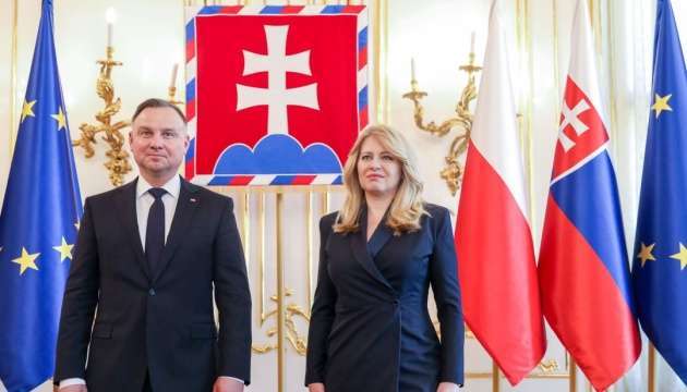 Президенти Польщі та Словаччини будуть переконувати ЄС надати Україні статус кандидата