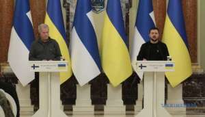 Бронетехніка для України: Зеленський обговорив із президентом Фінляндії створення платформи